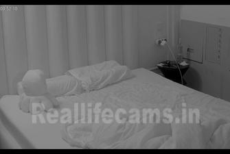Reallifecam - Elli and Sayn fuck in bedroom ,01 01 2026