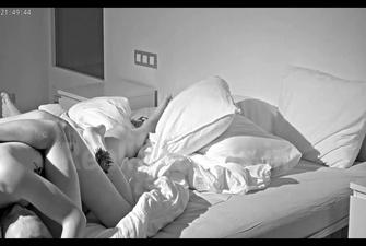 Reallifecam - Madison and guest hard sex ,01 01 2026