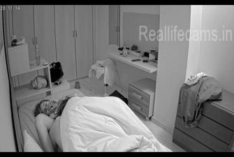 Reallifecam - Gelia Gets Pounded Hard On Her Bed ,22 06 2026